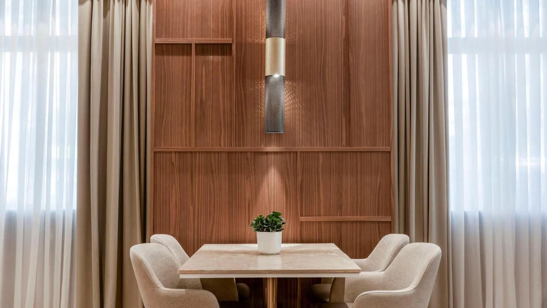 Ac Hotel By Marriott Clodio Roma
