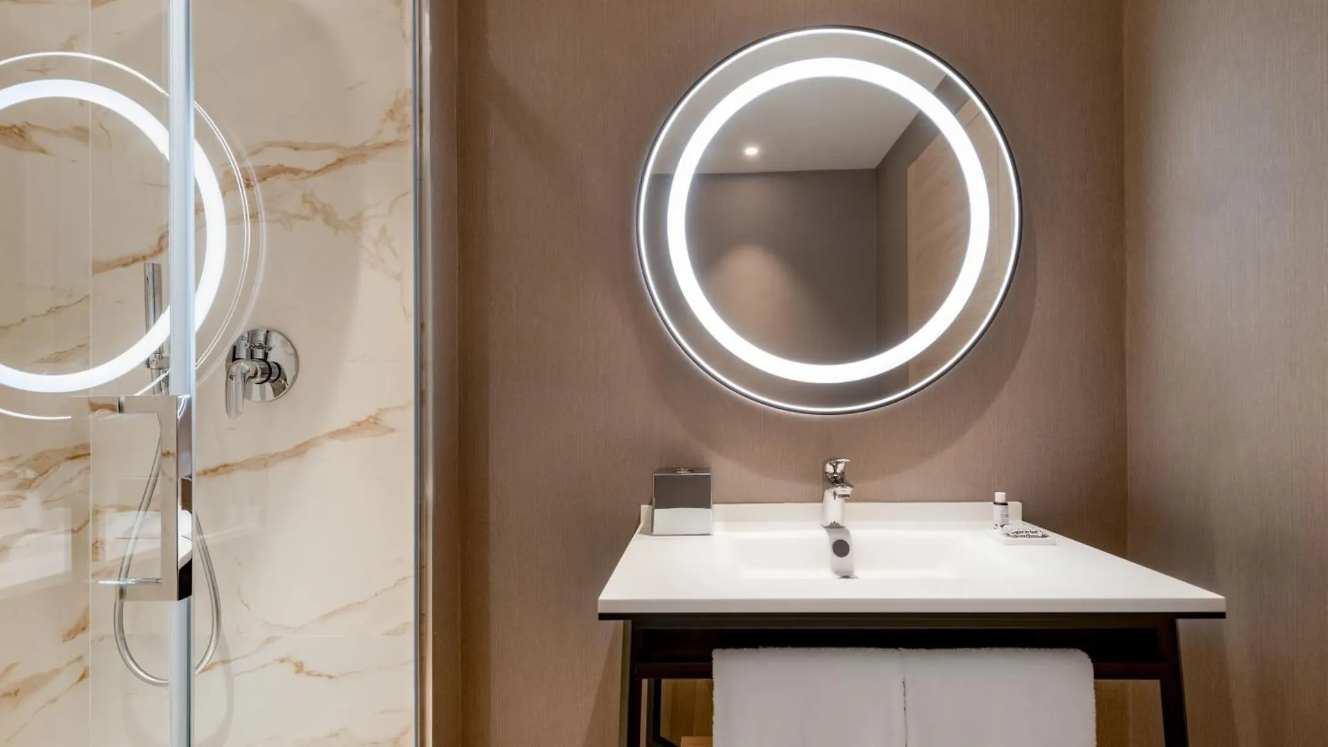 Ac Hotel By Marriott Clodio Roma